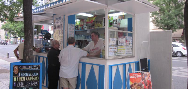 Kiosco horchata Miguel y Jose